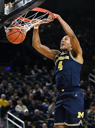 Nimari Burnett (4)