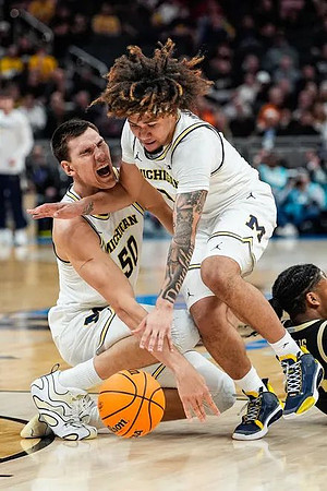 Vladislav Goldin (50) and Tre Donaldson (3)