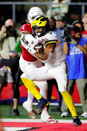 Donovan Edwards (7)