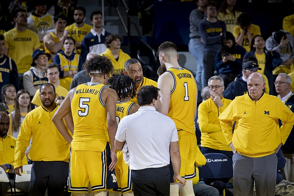 Terrance Williams II (5), Dug McDaniel (0), Juwan Howard, Hunter Dickinson (1), and Phil Martelli