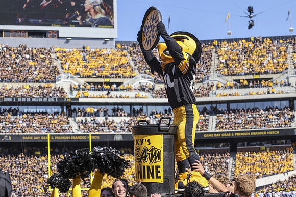 Iowa Mascot