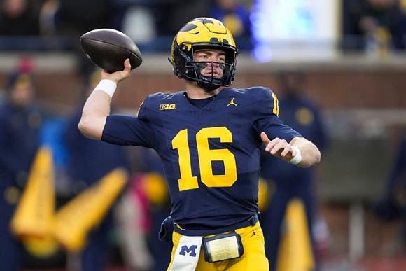 Davis Warren (16)