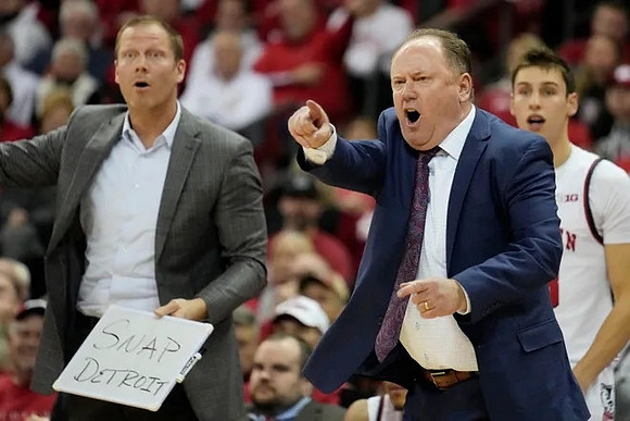 Wisconsin Head Coach Greg Gard