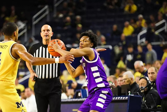 Nimari Burnett (4)