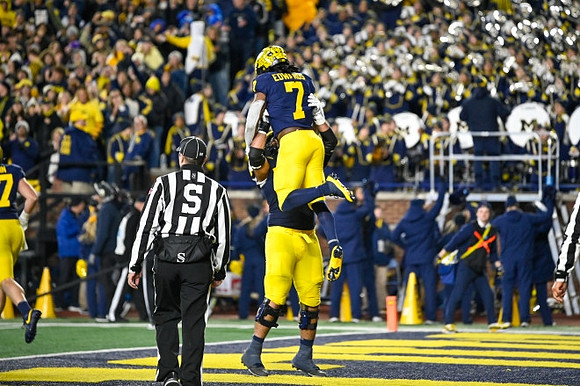 Donovan Edwards (7)