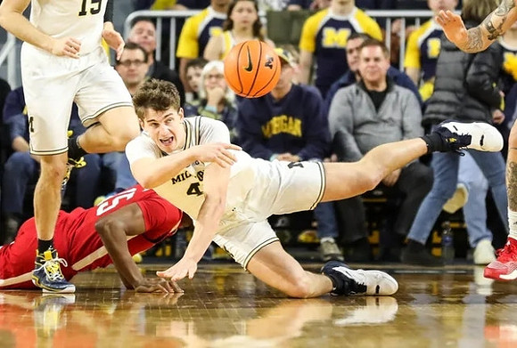 Joey Baker (15) and Will Tschetter (42)