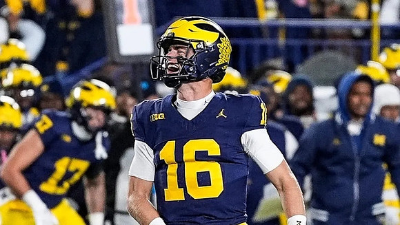 Marlin Klein (17) and Davis Warren (16)