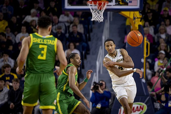 Nimari Burnett (4)