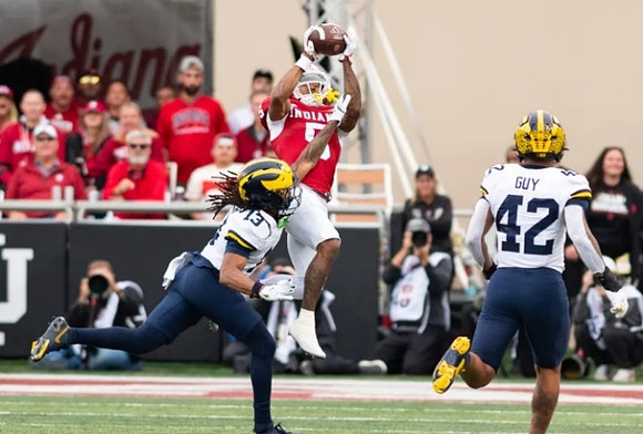 Wesley Walker (13) and TJ Guy (42)