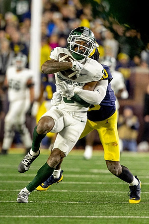 Jyaire Hill (20)
