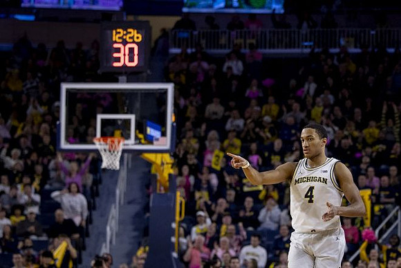 Nimari Burnett (4)