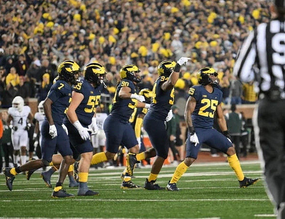 Makari Paige (7), Mason Graham (55), Mike Morris (90), Kris Jenkins (94), and Junior Colson (25)