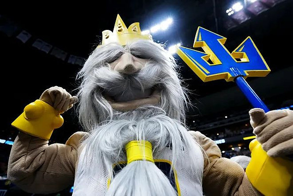 UC San Diego Mascot