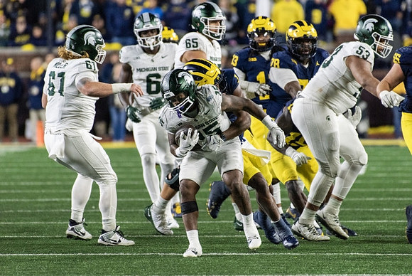 Jaishawn Barham (1), Wesley Walker (13), and Kenneth Grant (78)