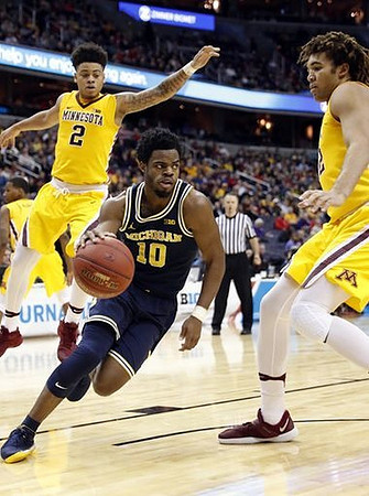 Derrick Walton Jr. (10)