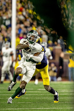 Jyaire Hill (20)
