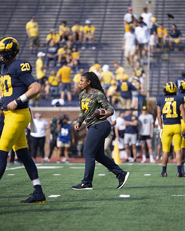 Andy Maddox (20) and Isaiah Gash (41)