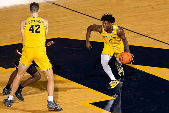 Will Tschetter (42) and L.J. Cason (2)
