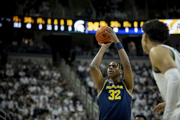 Tarris Reed Jr. (32)