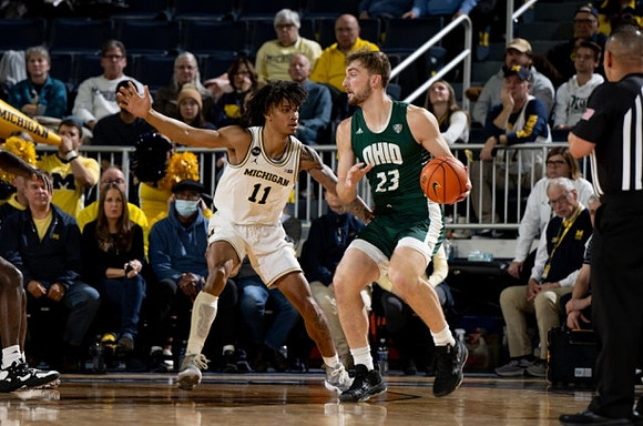 Isaiah Barnes (11)