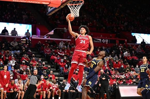 Moussa Diabate (14) and Caleb Houstan (22)