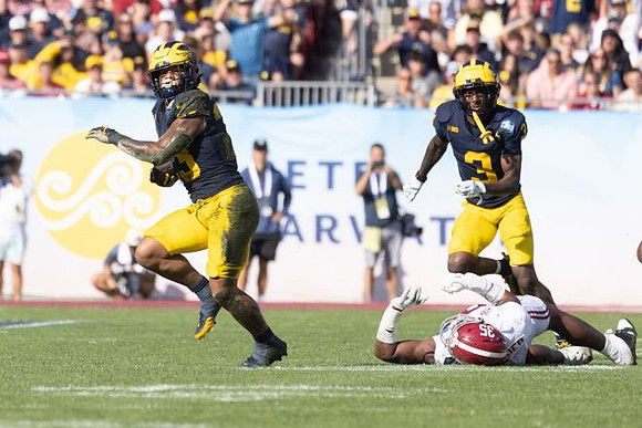 Jordan Marshall (23) and Fredrick Moore (3)