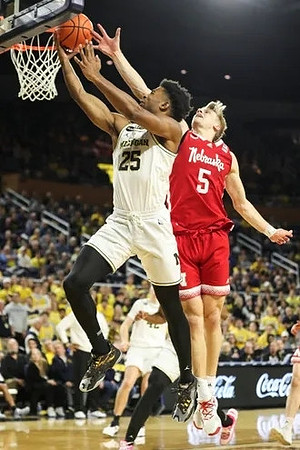 Jace Howard (25) and Will Tschetter (42)
