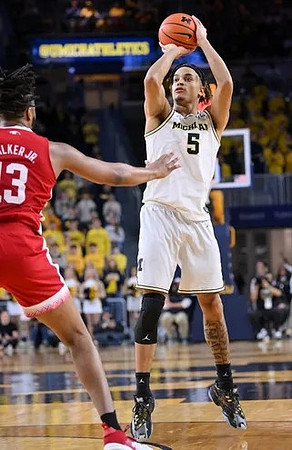 Terrance Williams II (5)