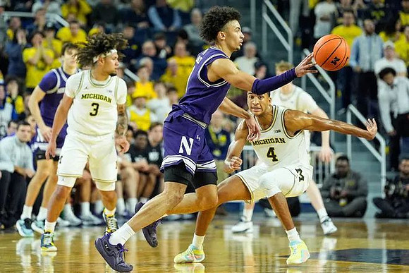 Tre Donaldson (3) and Nimari Burnett (4)