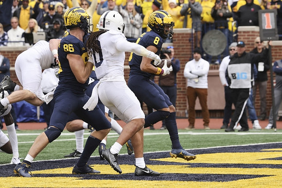 Luke Schoonmaker (86) and Ronnie Bell (8)