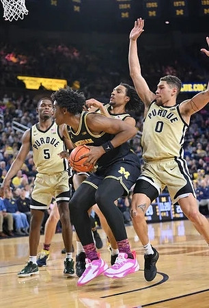 Tarris Reed Jr. (32)