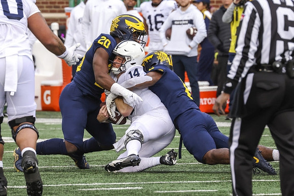 Kalel Mullings (20) and DJ Turner (5)