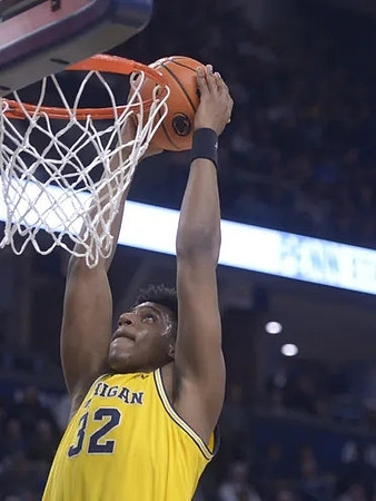 Tarris Reed Jr. (32)