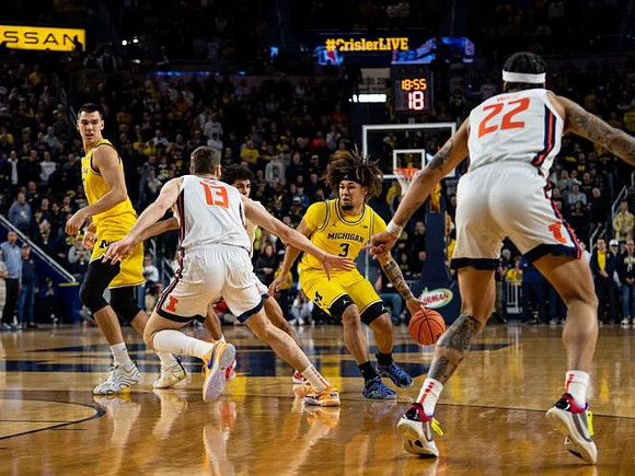 Vladislav Goldin (50) and Tre Donaldson (3)