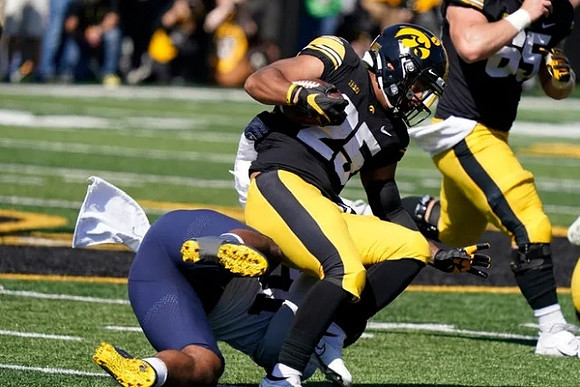 Taylor Upshaw (91)