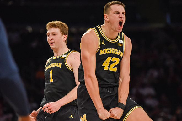 Danny Wolf (1) and Will Tschetter (42)