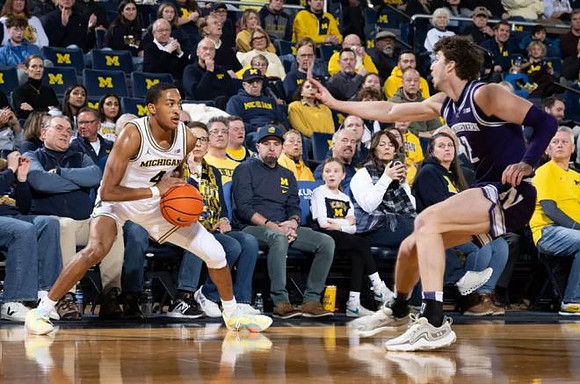 Nimari Burnett (4)