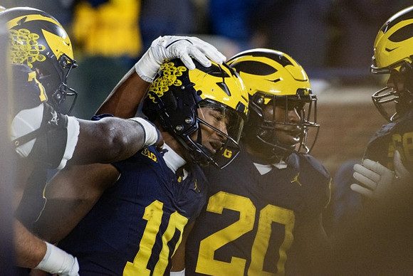 Alex Orji (10) and Kalel Mullings (20)