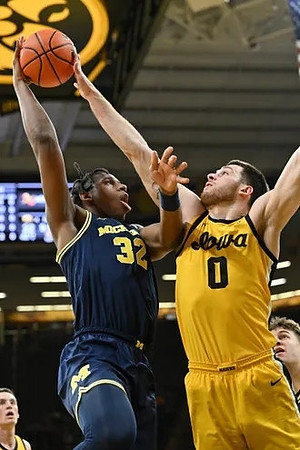 Tarris Reed Jr. (32)