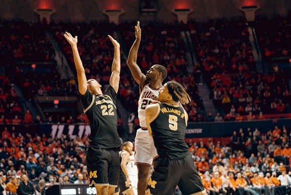 Caleb Houstan (22) and Terrance Williams II (5)
