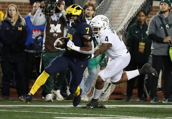 Donovan Edwards (7)