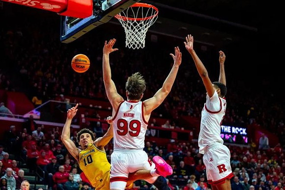 Justin Pippen (10)