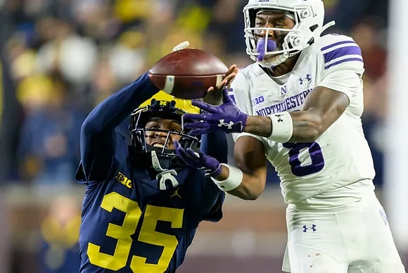 Jyaire Hill (35)