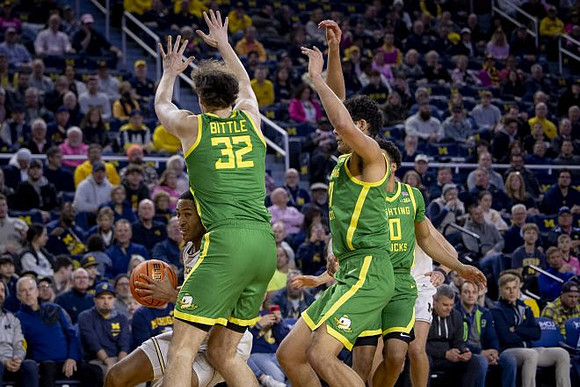 Nimari Burnett (4)