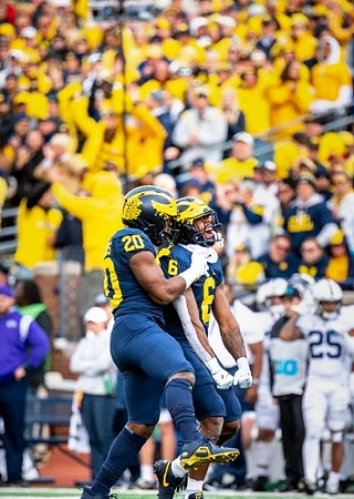Kalel Mullings (20) and R.J. Moten (6)