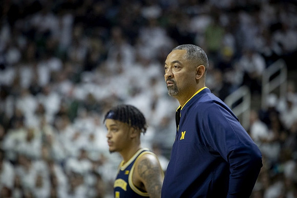 Terrance Williams II (5) and Juwan Howard