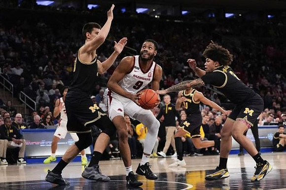 Vladislav Goldin (50), Tre Donaldson (3), and Roddy Gayle Jr. (11)