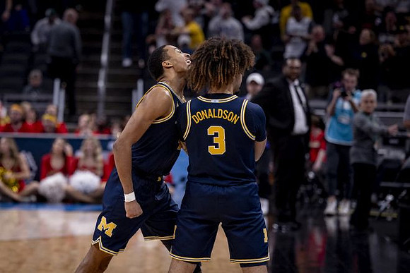 Nimari Burnett (4) and Tre Donaldson (3)