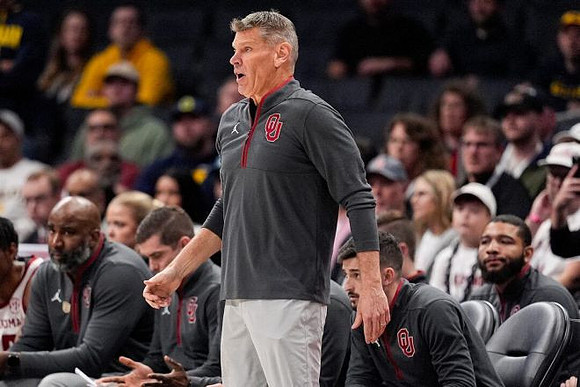 Oklahoma Head Coach Porter Moser