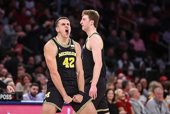 Will Tschetter (42) and Danny Wolf (1)